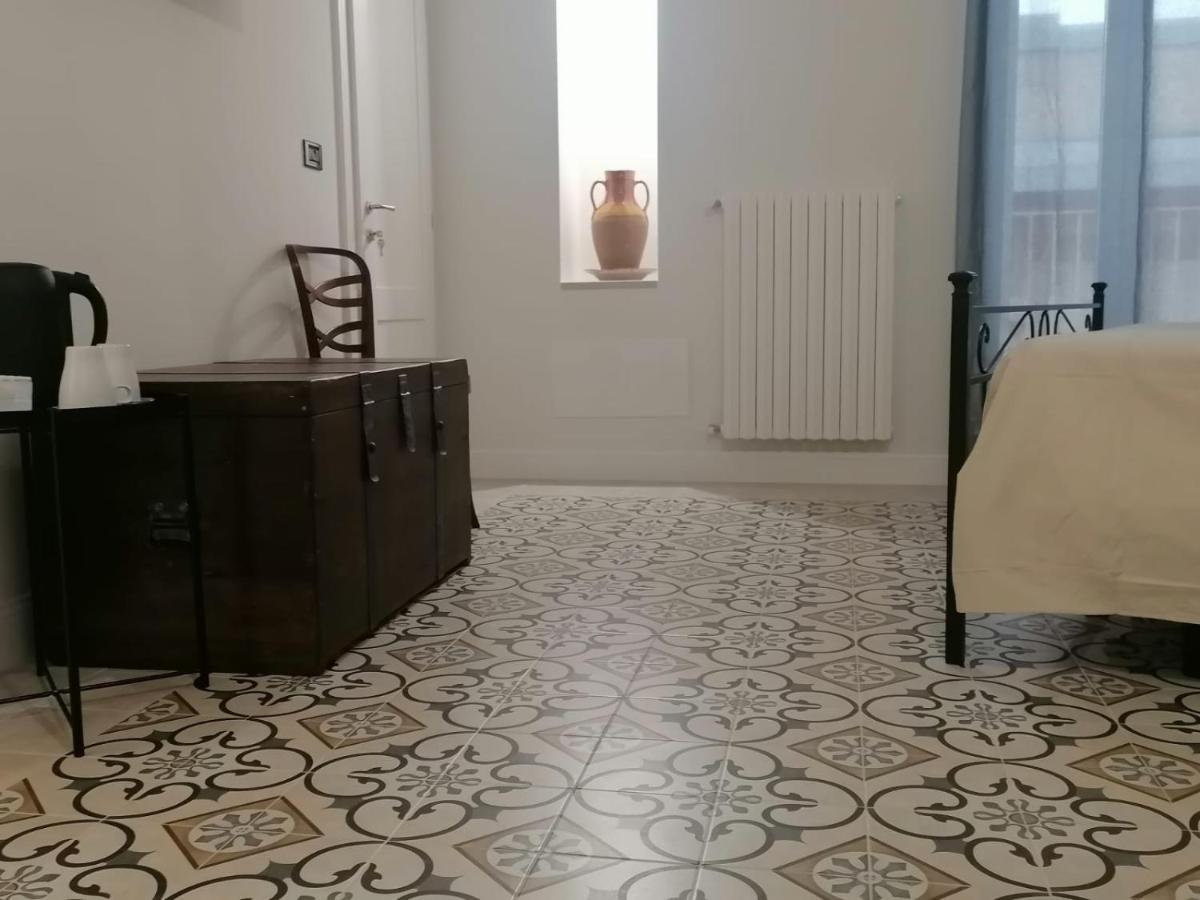 孔韦尔萨诺Le Scale Di Pietra住宿加早餐旅馆 外观 照片