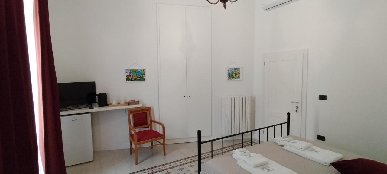 孔韦尔萨诺Le Scale Di Pietra住宿加早餐旅馆 外观 照片