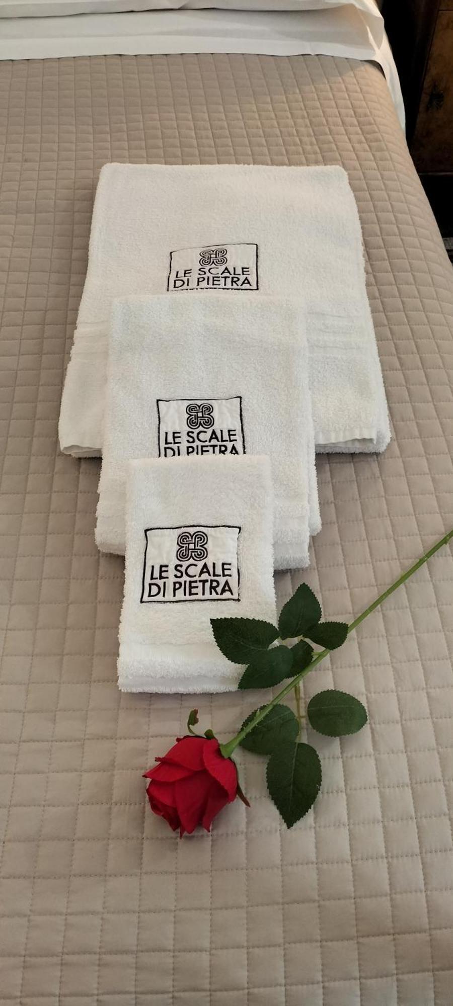 孔韦尔萨诺Le Scale Di Pietra住宿加早餐旅馆 外观 照片